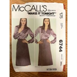 Vintage 1970s McCalls 6744 Sewing Pattern Women Size Small Wrap Skirt COMPLETE